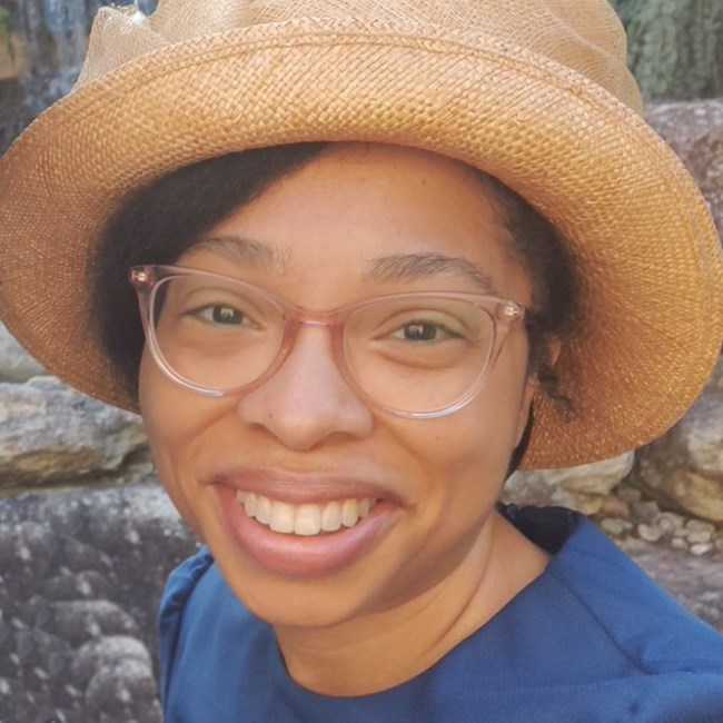Photograph of Dr. Kelli Barnes