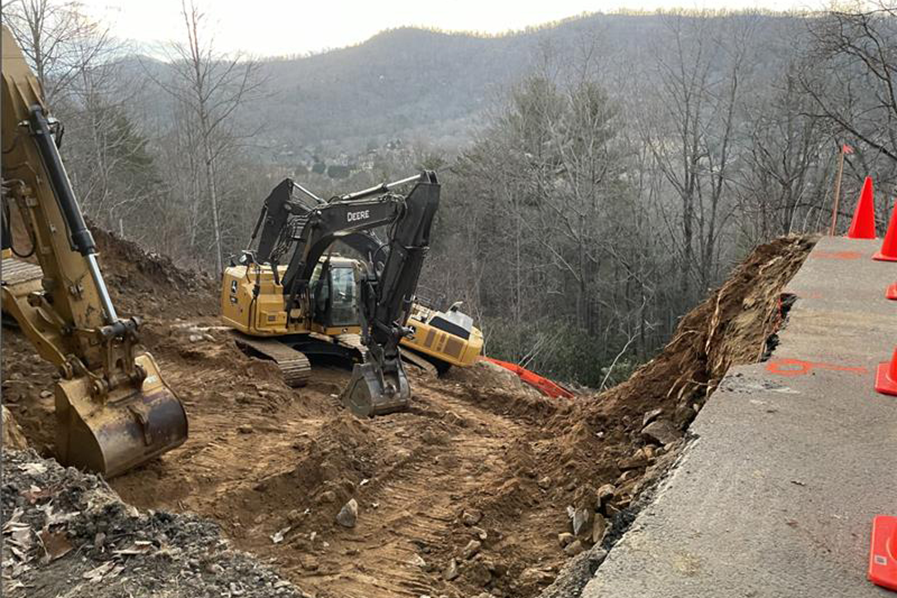 Crews working in March 2025 to repair and stabilize the Blue Ridge Parkway near Haw Creek Overlook, NC. Crews working in March 2025 to repair and stabilize the Blue Ridge Parkway near Haw Creek Overlook, NC.