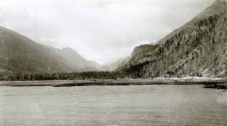 Skagway Harbor, July 26, 1897, F. La Roche, Library of Congress, LC-USZ62-122304.