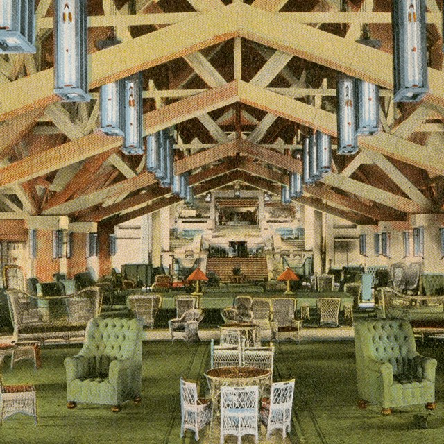 Grand Canyon Hotel, Lounge Toward Office