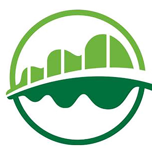 NatureBridge leaf logo