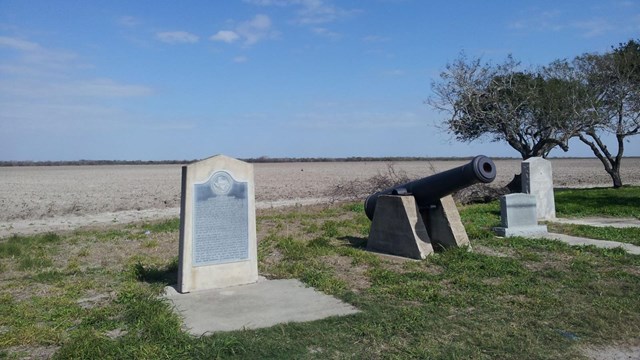 Stone monument and cannon marker for the Battle of Carricitos.