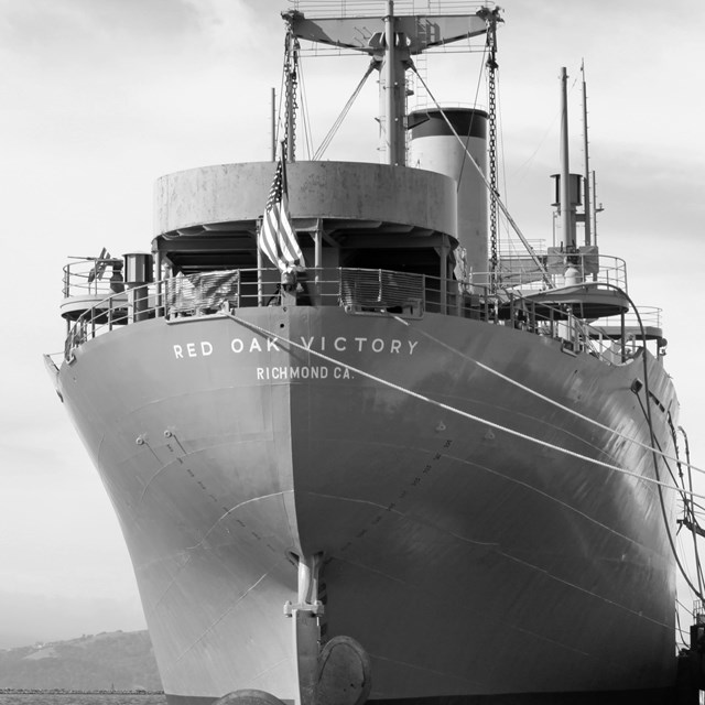 Photo of the SS Red Oak Victory Ship