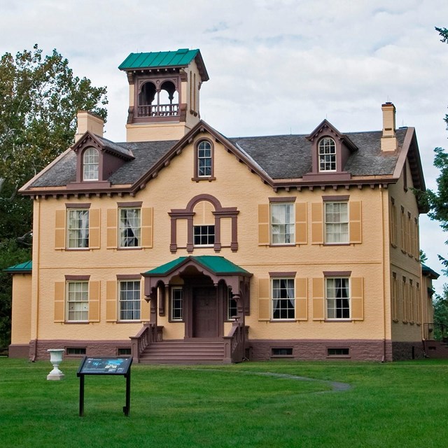 exterior of Martin Van Buren home. NPS photo