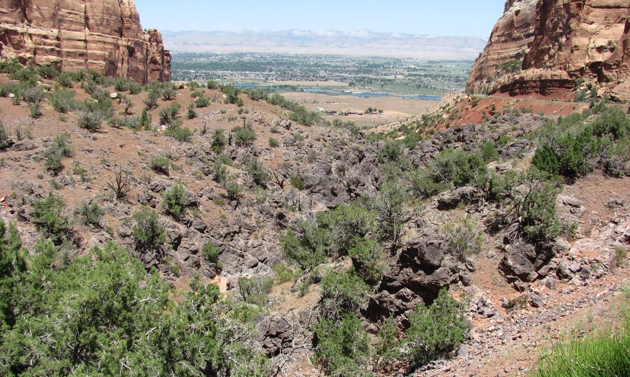 rock formations with labels