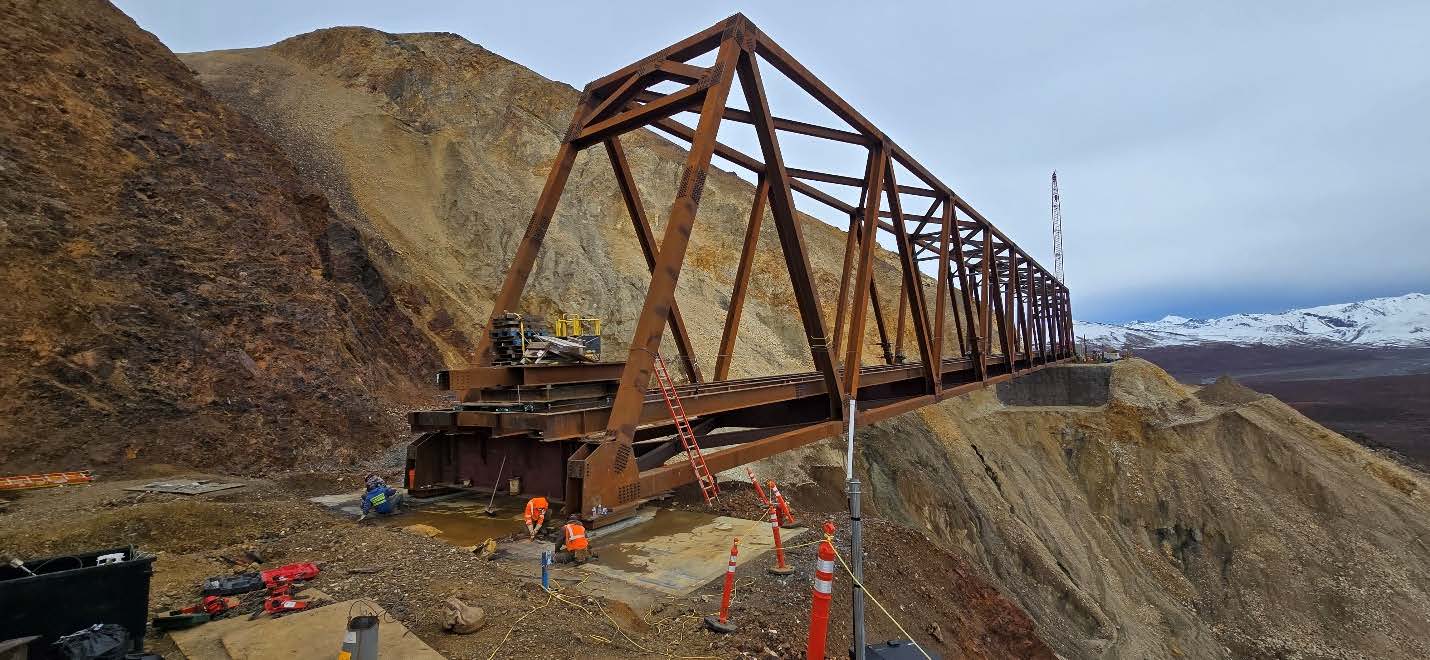Completed Truss - FHWA Looking east at the full bridge from the west abutment.