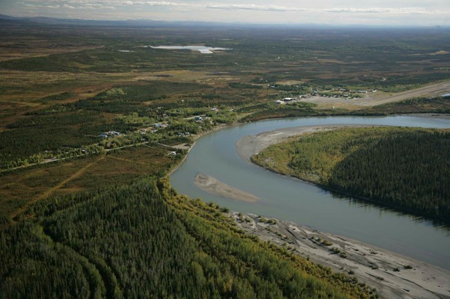 Aerial View of Bettles/Evansville next to the winding Koyukuk River