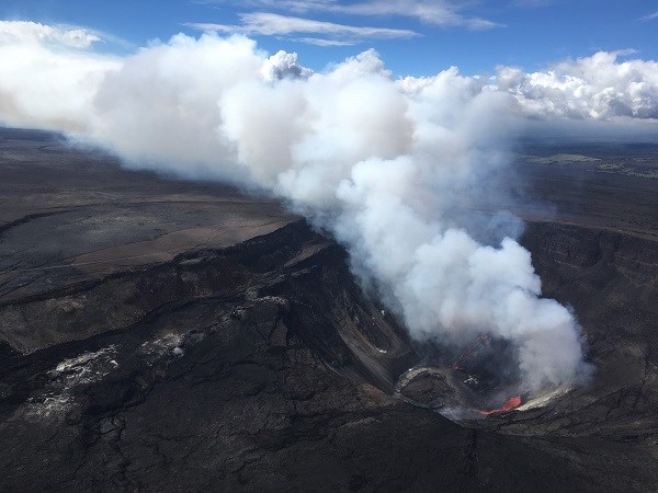 Large volcanic plume forming from a lava lake.