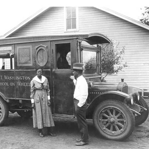 Agents and rural nurse with movable school