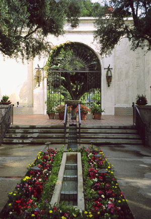 The River Center's courtyard provides a hideaway and refuge from the hustle and bustle of LA life.