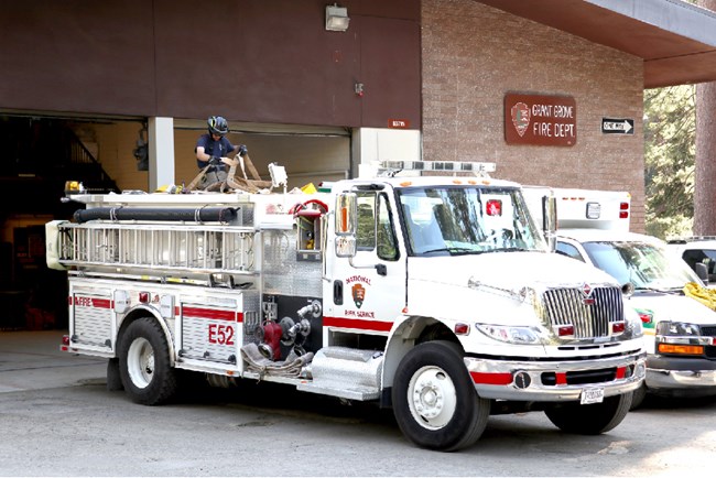 Grant Grove Engine 52